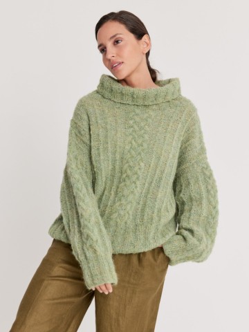 Alpaca lungo coltrui