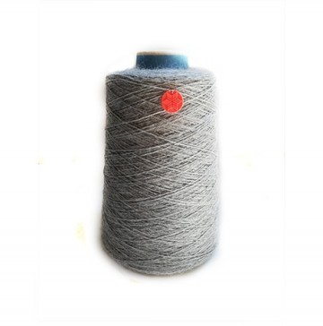 Breimachine licht grijs